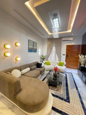 AMB LUXURY APARTMENTs